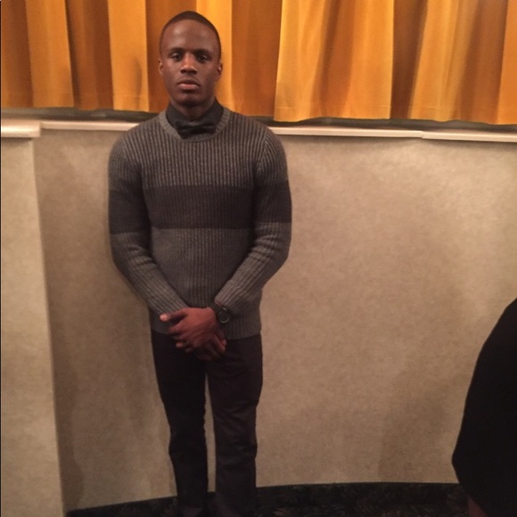 H&M Sweater - Picture 4 of 4